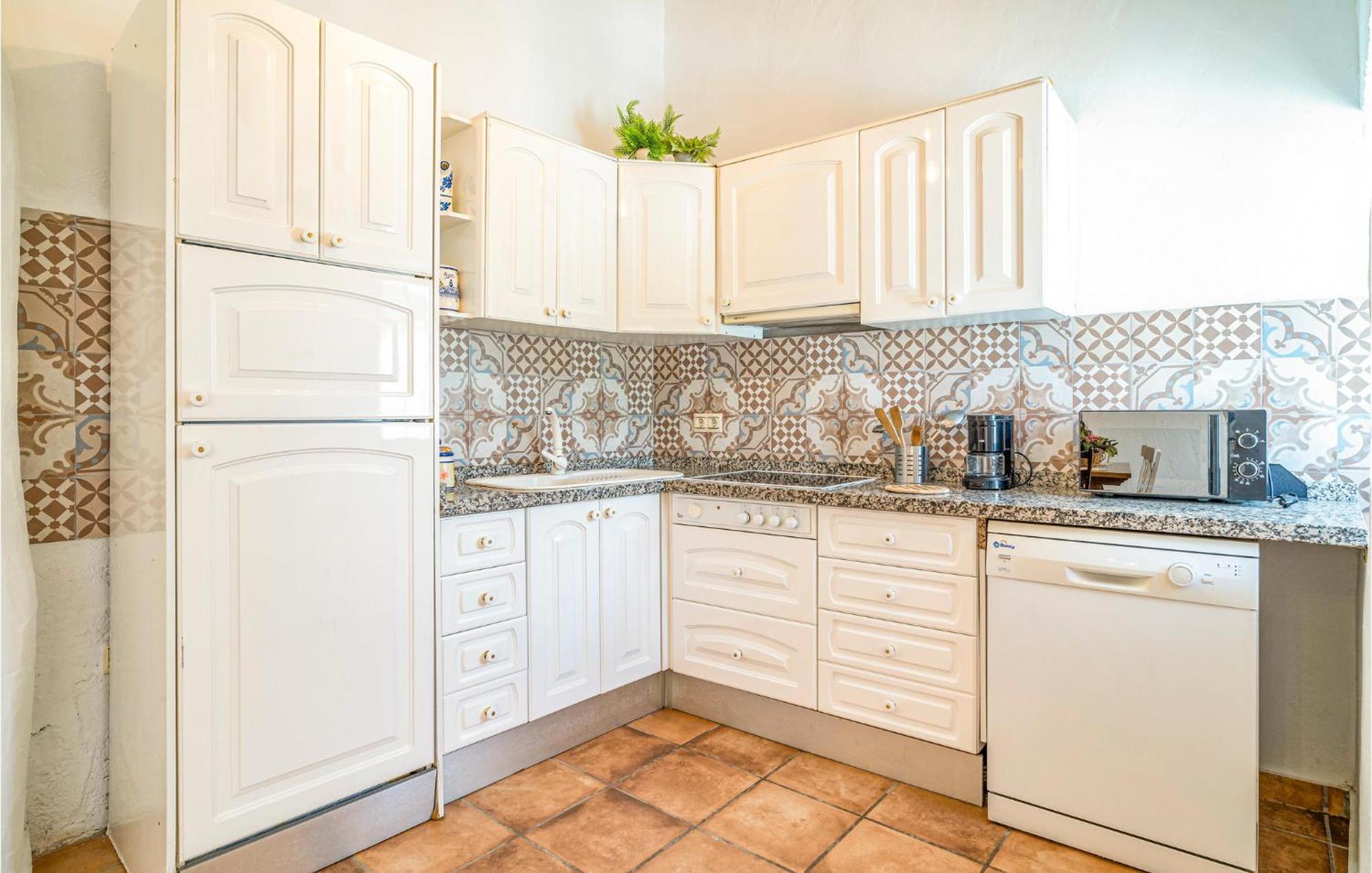 Gorgeous Home In Cajiz With Wifi Cajís エクステリア 写真
