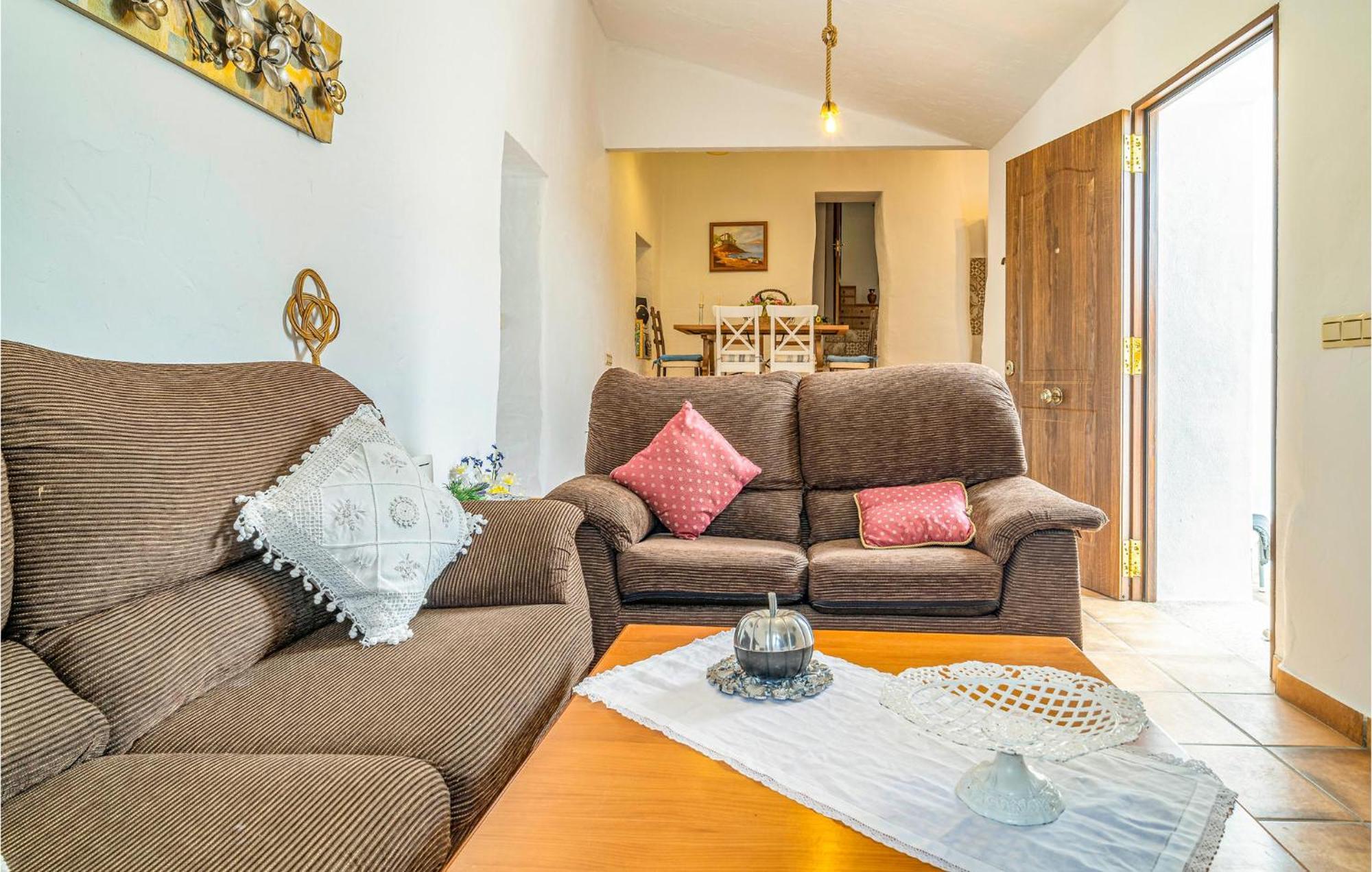 Gorgeous Home In Cajiz With Wifi Cajís エクステリア 写真